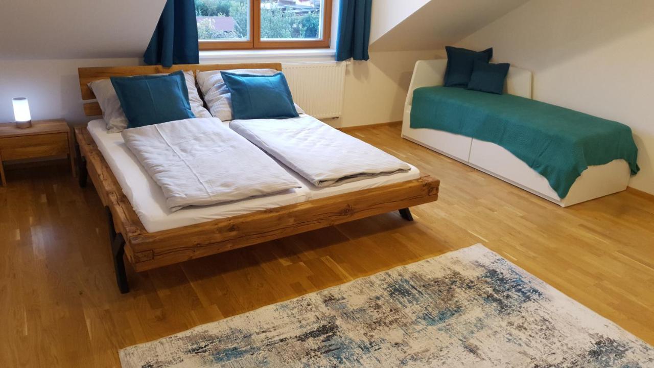 Veritas House Mikulov Extérieur photo